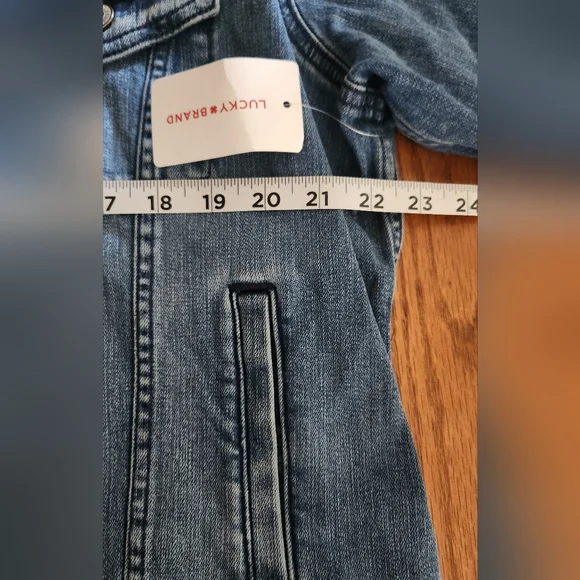 ๐๏ธ Lucky Brand Denim Jacket Size XL - Picture 5 of 15